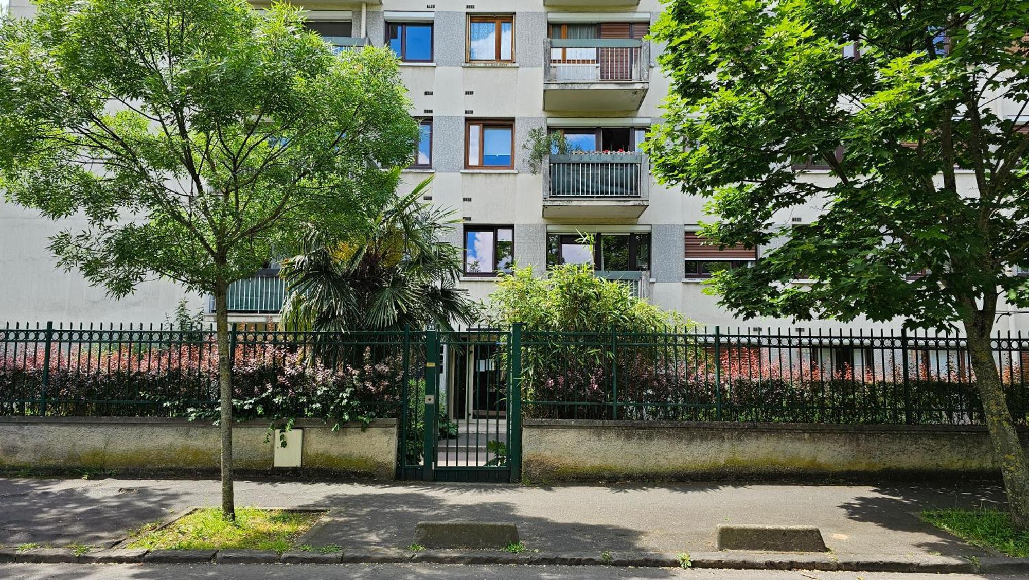 - Le Cosy Garden - Proche Rer A Et E - Paris Disney - Parking Et Wifi Gratuit ! Family Special Offer Champigny-sur-Marne Kültér fotó